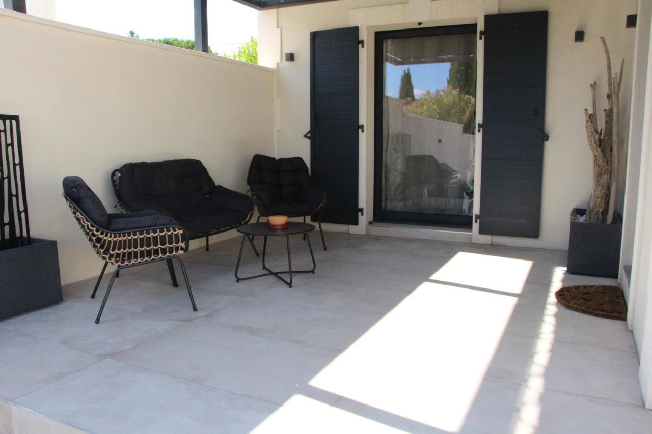 Loft Lou Pitchoun Villa Saint-Etienne-du-Gres ภายนอก รูปภาพ